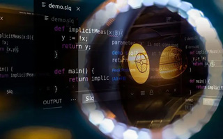 三沙 api php源码,下载的php源码怎么运行呢？